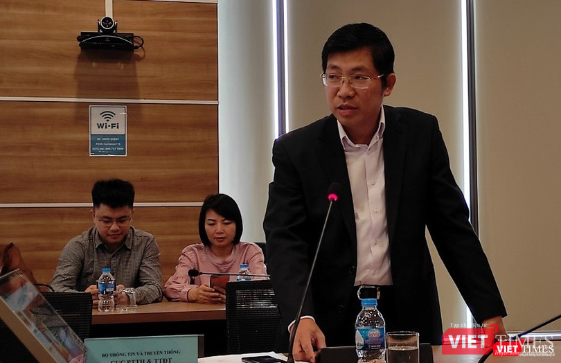 Ông Lưu Đình Phúc cho rằng để chống vi phạm bản quyền, việc dùng công nghệ bao giờ cũng cho hiệu quả rất tốt nhưng ở Việt Nam, không phải đơn vị nào cũng áp dụng hiệu quả. Ông Lưu Đình Phúc cho rằng để chống vi phạm bản quyền, việc dùng công nghệ bao giờ cũng cho hiệu quả rất tốt nhưng ở Việt Nam, không phải đơn vị nào cũng áp dụng hiệu quả.