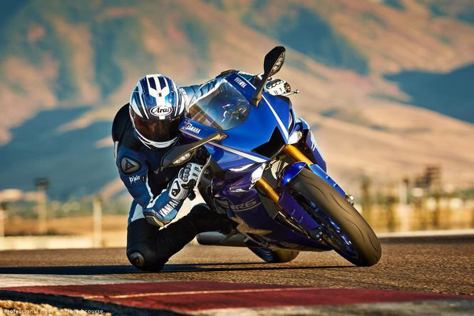 mặc dù thay đổi không nhiều nhưng R1 2017 vẫn hết sức thu hút sự chú ý.