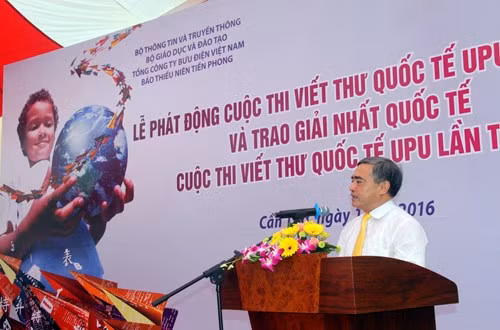 Ông Nguyễn Minh Hồng - Thứ trưởng Bộ TT&TT phát biểu tại buổi lễ