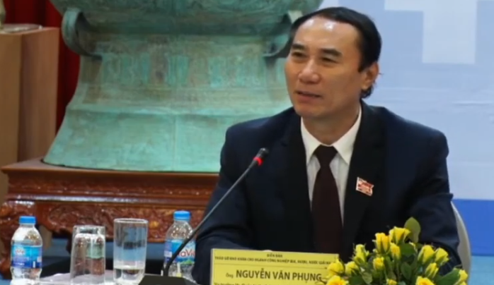 Ông Nguyễn Văn Phụng – Vụ Trưởng Quản lý thuế doanh nghiệp lớn, Tổng cục Thuế - cho rằng cần nhận thức đúng về việc tiêu dùng rượu bia.