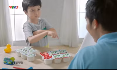 Bức xúc quảng cáo sữa 6–1=6 ảnh 1 Bức xúc quảng cáo sữa 6–1=6 ảnh 1