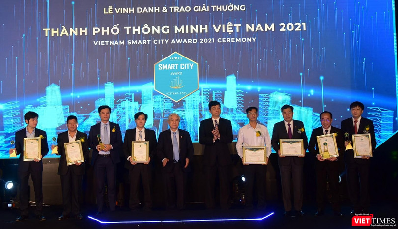 9 giải thưởng Thành phố thông minh Việt Nam 2021 được trao cho 4 đô thị.