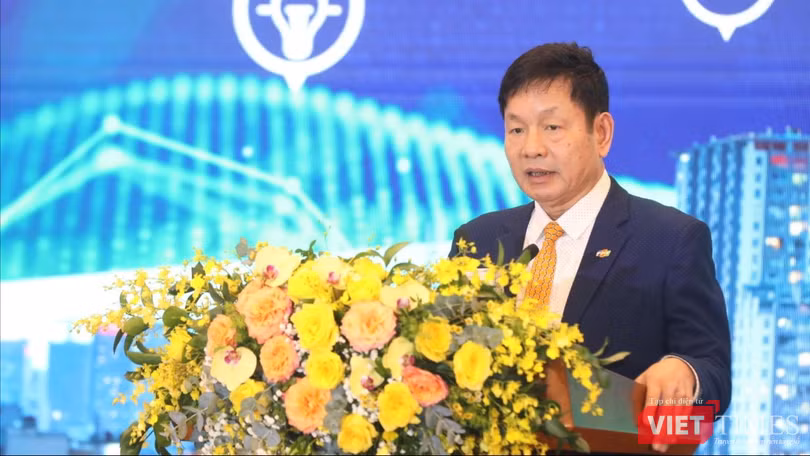 vt_truong gia binh.jpg