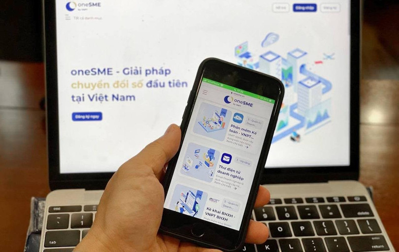 Đây là nền tảng chuyển đổi số toàn diện đầu tiên tại Việt Nam dành cho doanh nghiệp doanh nghiệp vừa và nhỏ.