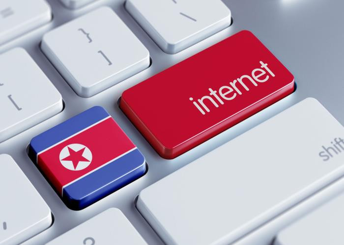 Bản Facebook tự chế của Triều Tiên bị hack tơi tả