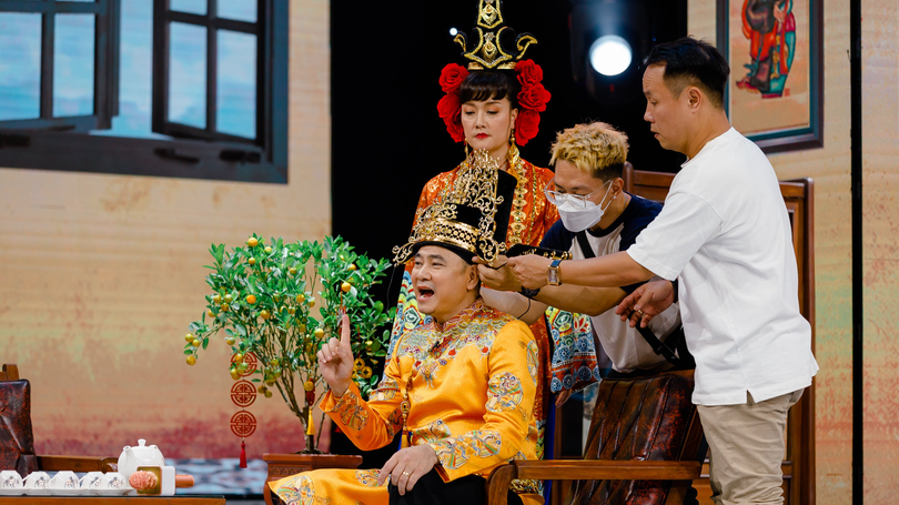 Cũng như những câu chuyện chuyển giao thế hệ giữa thế hệ cũ và mới trong Gia đình Táo - Táo quân tiền truyện phiên bản 2023, mọi nhà đều có thể tìm thấy những nội dung yêu thích trên TV36 dù trên cả màn hình TV hay điện thoại.