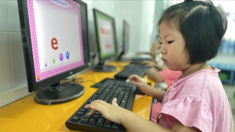 Sử dụng hiệu quả thành tựu công nghệ để nâng cao chất lượng giáo dục