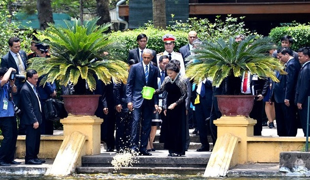 Mỹ tuyên bố dỡ bỏ hoàn toàn lệnh cấm vận vũ khí với Việt Nam ảnh 6