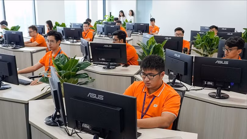 FPT hiện có hơn 300 chuyên gia công nghệ và hơn 2.500 kỹ sư làm việc trực tiếp tại Hàn Quốc.