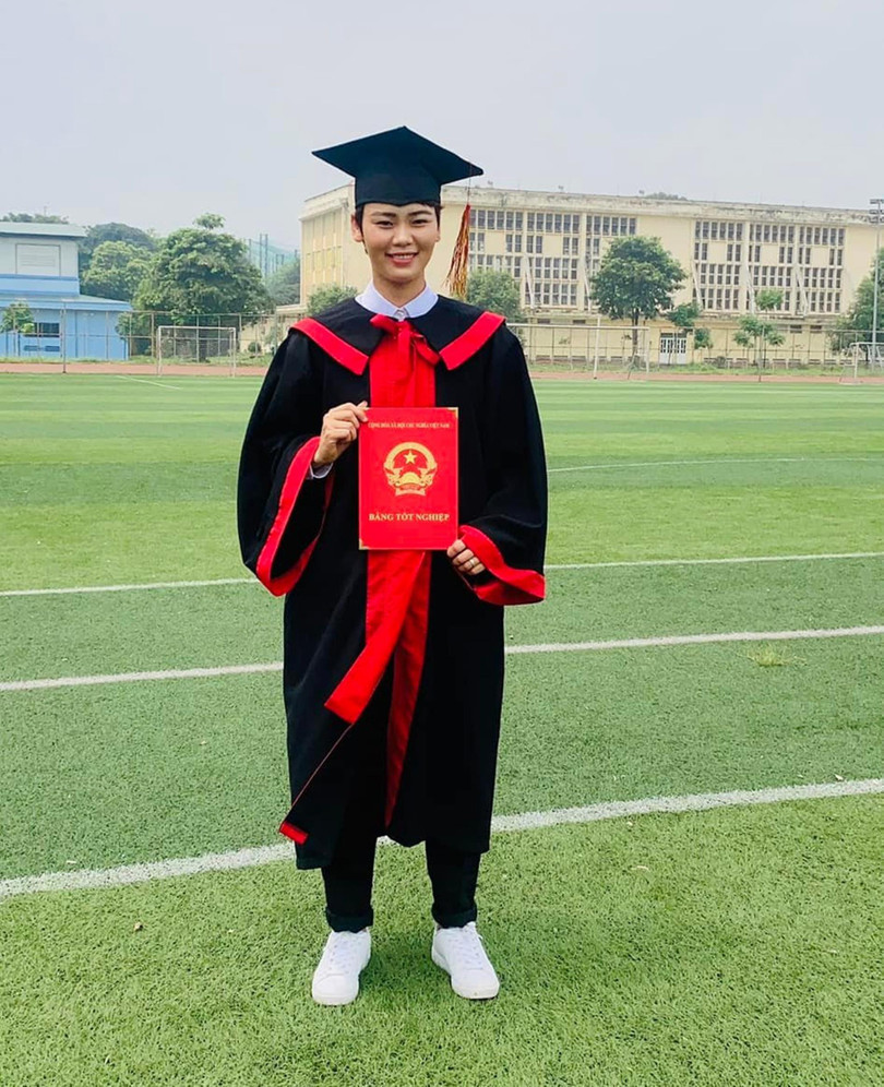 Hải Yến tốt nghiệp ĐH loại giỏi Hải Yến tốt nghiệp ĐH loại giỏi