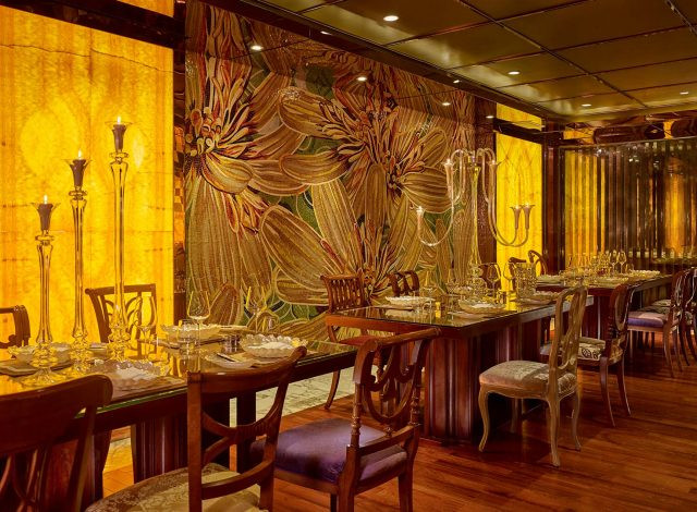 Đột nhập khách sạn sang trọng nhất Việt Nam, giữ top 4 tốt nhất thế giới ảnh 1