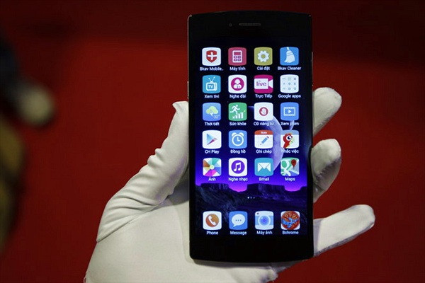 Cho đến thời điểm hiện nay, gần như không thấy chiếc điện thoại này trên thị trường. Cho đến thời điểm hiện nay, gần như không thấy chiếc điện thoại này trên thị trường.