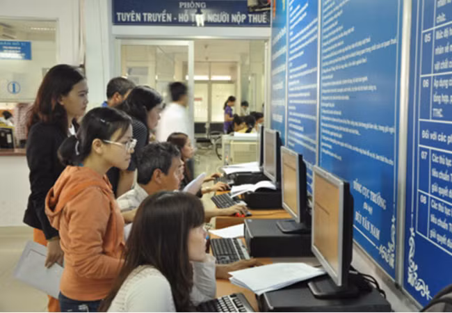 Tỷ lệ đăng ký đầu tư qua mạng tính đến cuối năm ngoái đã đạt 46,5%. Ảnh: Internet