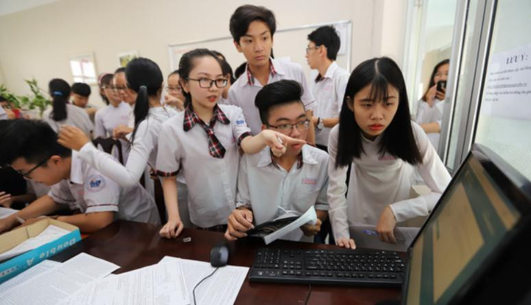 Đến nay đã có 20/63 tỉnh thành phố đang chính thức sử dụng dịch vụ tuyển sinh đầu cấp của VNPT với khoảng 4.500 cơ sở giáo dục, giúp 360.000 phụ huynh học sinh tiết kiệm thời gian, chi phí.