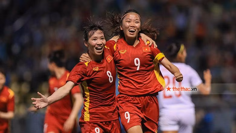 Các cô gái vàng ngược dòng giành chiến thắng ấn tượng. Ảnh: VFF 