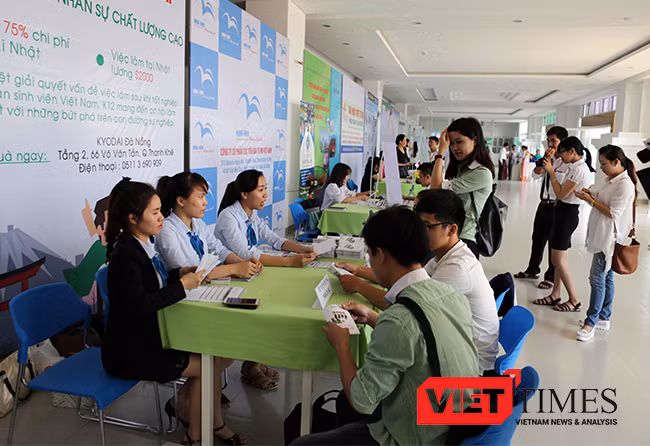 Sáng ngày 7/5, ngày Hội việc làm Nhật Bản được tổ chức tại Đà Nẵng, mở ra cơ hội cho 500 lao động đi Nhật làm việc