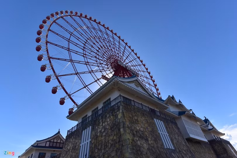 Cap treo 'xe bus hai tang' lo lung tren vinh Ha Long hinh anh 14
