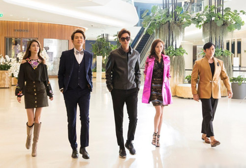 Trailer: 'Thợ săn tiền thưởng' chỉ là phim giải trí đơn thuần ảnh 1