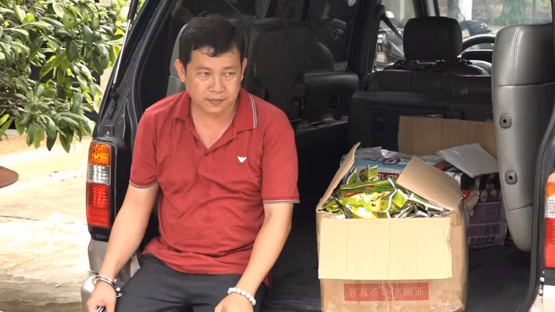 Đối tượng Trương Quốc Cường cùng tang vật bị thu giữ