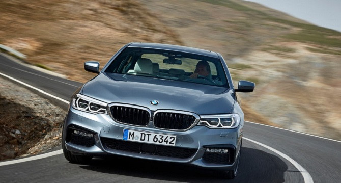 Điểm danh 9 mẫu sedan có công nghệ tiên tiến nhất 2017 ảnh 11