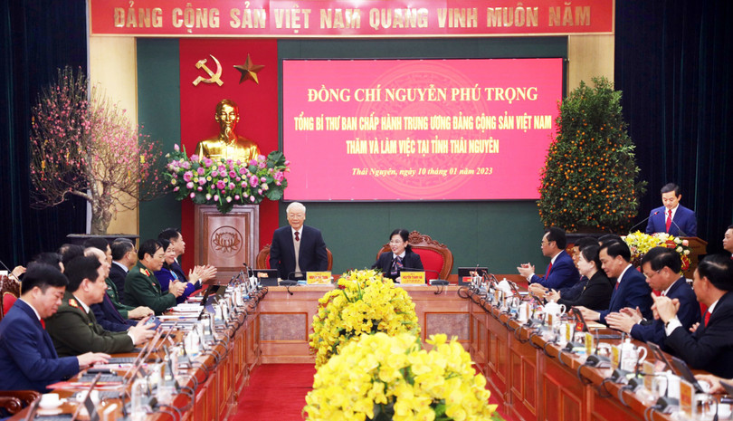 Quang cảnh buổi làm việc.