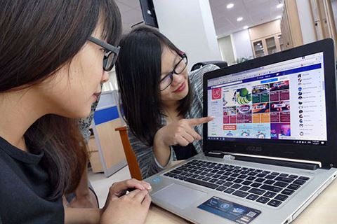 Việc thu thuế đối với các nhà cung cấp dịch vụ xuyên biên giới đang làm đau đầu cơ quan quản lý thuế. Ảnh minh họa: Bộ Công thương.