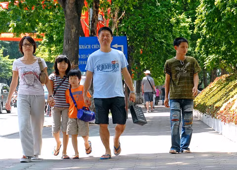 Dự báo thời tiết hôm nay (10/5): Bắc Bộ, Trung Bộ tạm thời mát mẻ