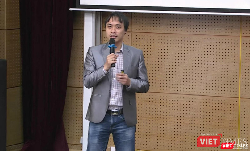 TS. Hà Minh Hoàng khuyên các bạn trẻ chọn ngành học nên phù hợp với thực lực và tố chất của chính mình, tránh tình trạng học 1-2 năm lại tìm cách chuyển ngành.