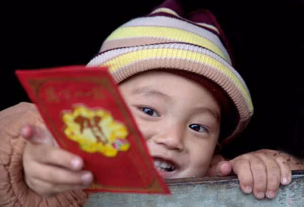 8 điều cấm kị khi tặng tiền lì xì