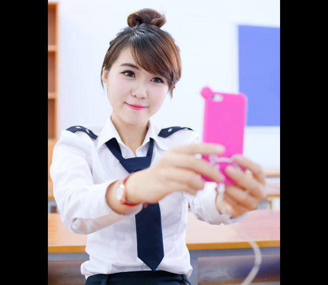 Nữ sinh hàng không xinh đẹp sở hữu bảng thành tích “khủng“ ảnh 7