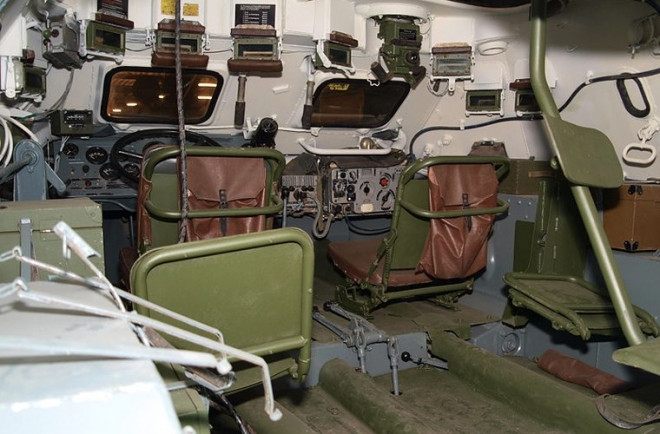 Cận cảnh “taxi bọc thép” tham gia bảo vệ Đại hội Đảng ảnh 8