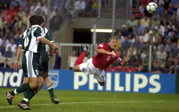 10 màn trình diễn kinh điển của ĐT Anh tại Euro ảnh 4