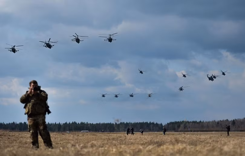 Video: Quân đội Nga rầm rập diễn tập diễu binh ảnh 2 Video: Quân đội Nga rầm rập diễn tập diễu binh ảnh 2