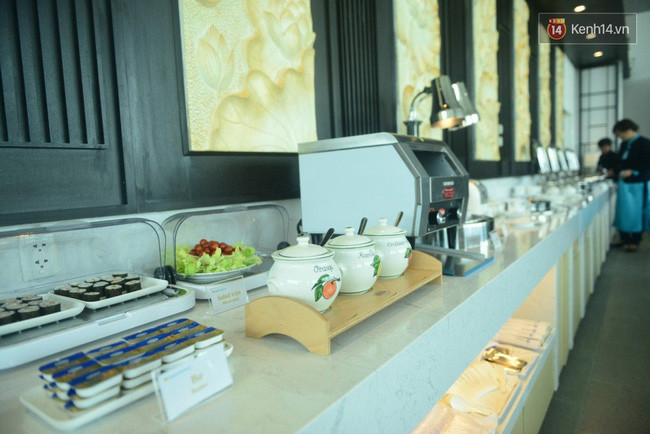 Cận cảnh phòng chờ hạng thương gia ở sân bay Tân Sơn Nhất ảnh 8