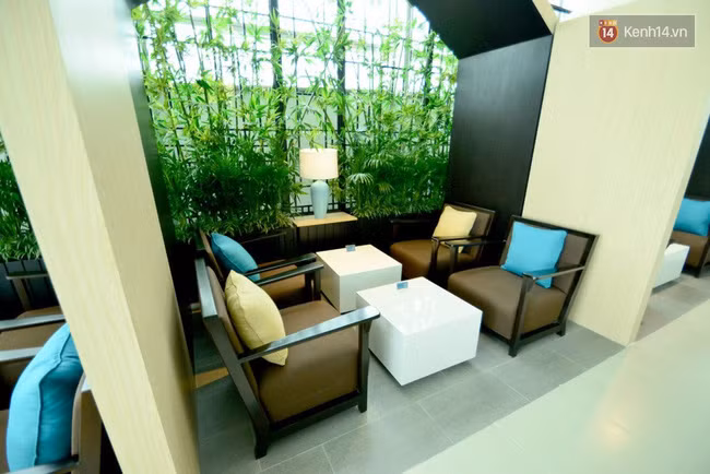 Cận cảnh phòng chờ hạng thương gia ở sân bay Tân Sơn Nhất ảnh 4