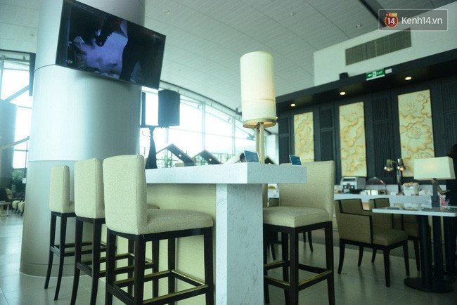 Cận cảnh phòng chờ hạng thương gia ở sân bay Tân Sơn Nhất ảnh 12