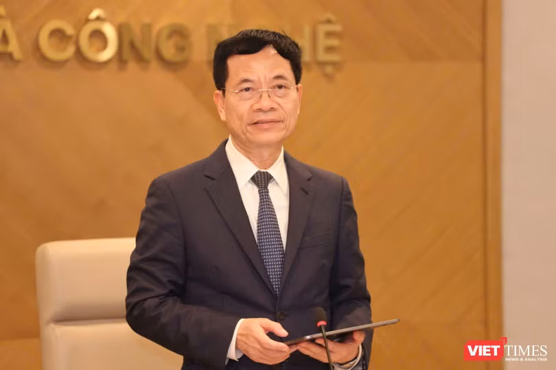 Bộ trưởng Nguyễn Mạnh Hùng phát biểu tại Hội nghị.jpg