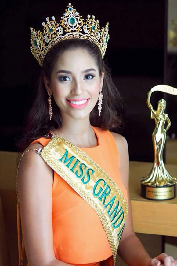 Nghi vấn Phạm Hương tiếp tục thi Hoa hậu Hòa bình Quốc tế 2016 ảnh 5