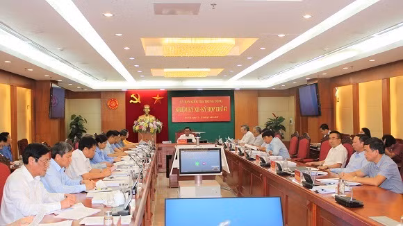 Kỳ họp 47 của Ủy ban Kiểm tra Trung ương. Ảnh: UKTTW