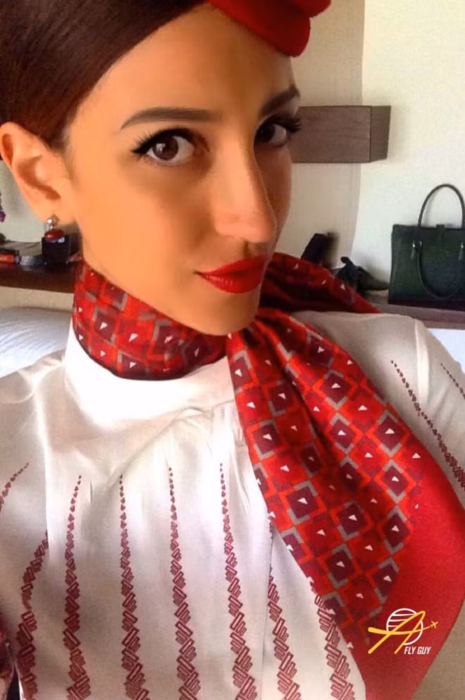 Việt Nam lọt top 12 nước có nữ tiếp viên xinh đẹp ảnh 3