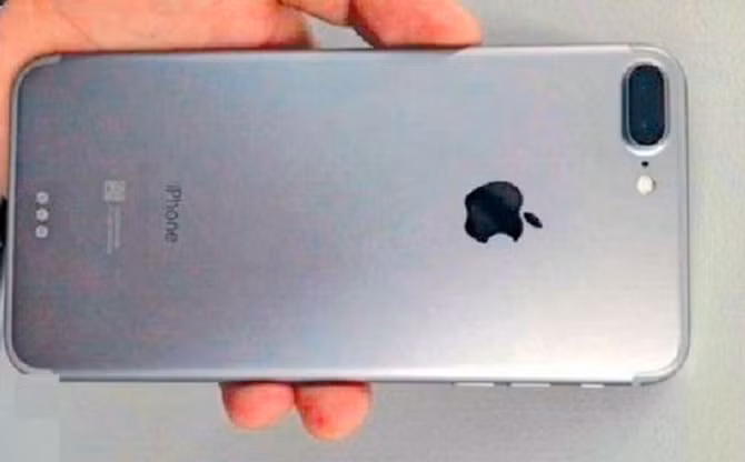 iPhone 7 Plus lộ ảnh thực tế camera kép lồi