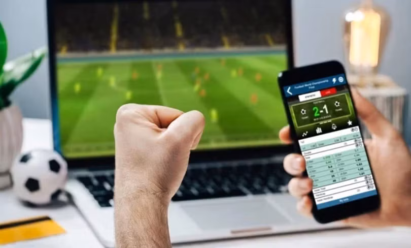 Theo số liệu từ SimilarWeb, hiện có khoảng 70 website bóng đá lậu, với hơn 1,5 tỷ lượt view trong những năm 2022, 2023.