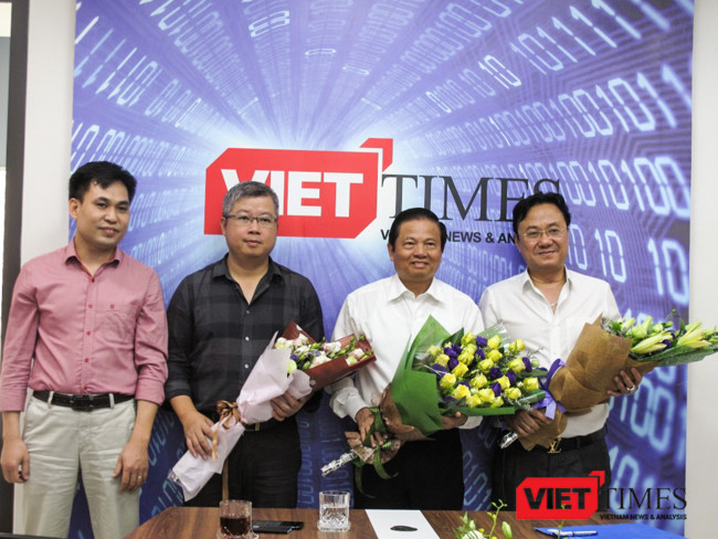 “Chạy đua” theo mạng xã hội, báo chí đang tự đào thải chính mình (*) ảnh 1