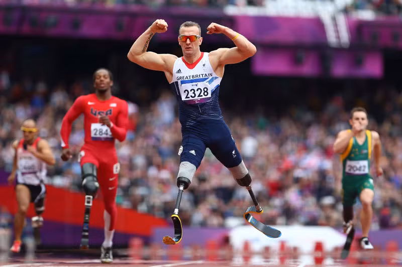 Bằng ý chí và sức mạnh phi thường, các VĐV khuyết tật đã làm nên những kỳ tích không thể tin nổi.