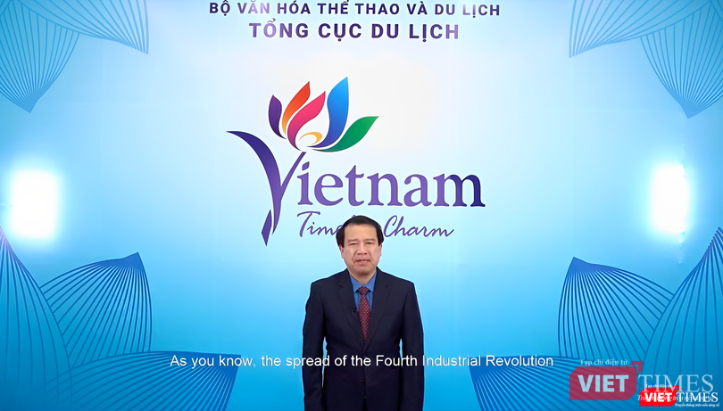 Ông Hà Văn Siêu phát biểu trực tuyến, nêu 5 định hướng, giải pháp chính để chuyển đổi số du lịch.