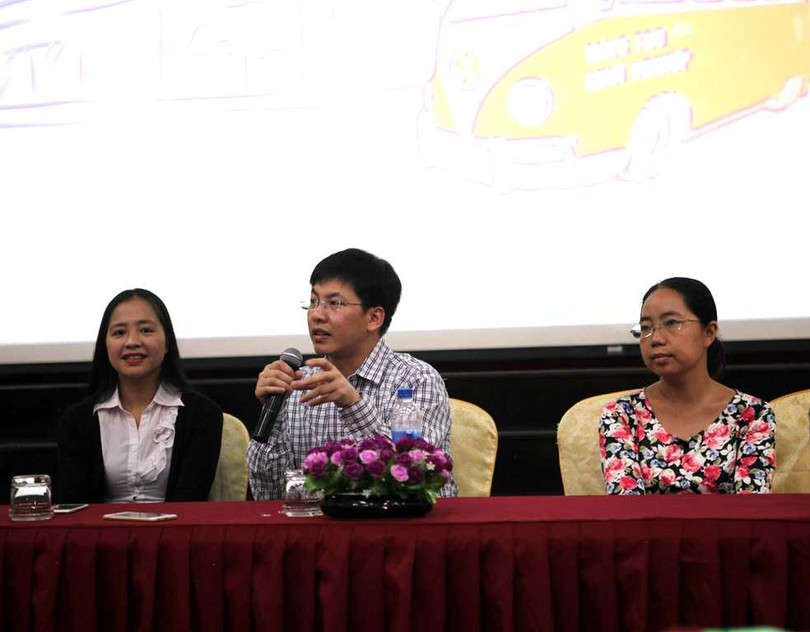 Từ trái qua: Bà Lê Thúy Hạnh, ông Trần Việt Hùng và bà Nguyễn Đặng Tuấn Minh