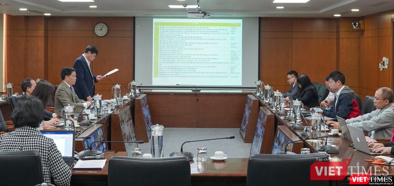 Đại diện Bộ Nội vụ khẳng định việc trả lời phiếu là hoàn toàn tự nguyện, người dân được thoải mái bày tỏ chính kiến