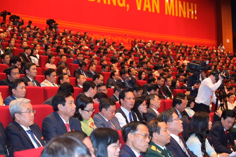 Các đại biểu dự Đại hội Đảng XIII.