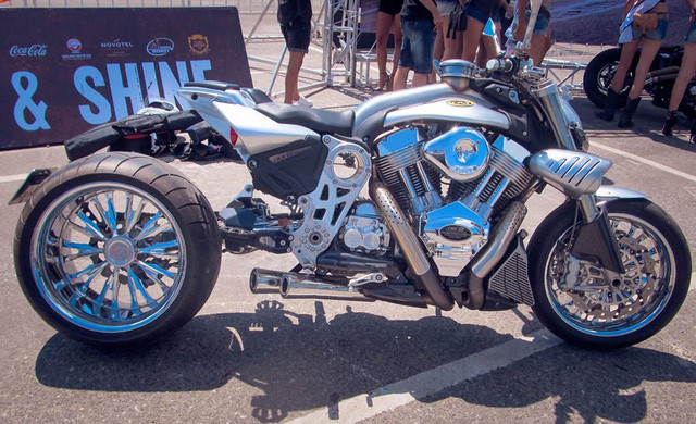 "Á khẩu" với dàn motor siêu khủng tại Vietnam Bike Week ảnh 4 "Á khẩu" với dàn motor siêu khủng tại Vietnam Bike Week ảnh 4