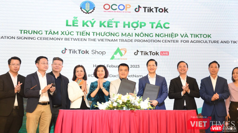 Chương trình hợp tác chiến lược nâng cao năng lực chuyển đổi số cho các doanh nghiệp vừa và nhỏ, các hợp tác xã tham gia Chương trình Mỗi xã một sản phẩm (OCOP)